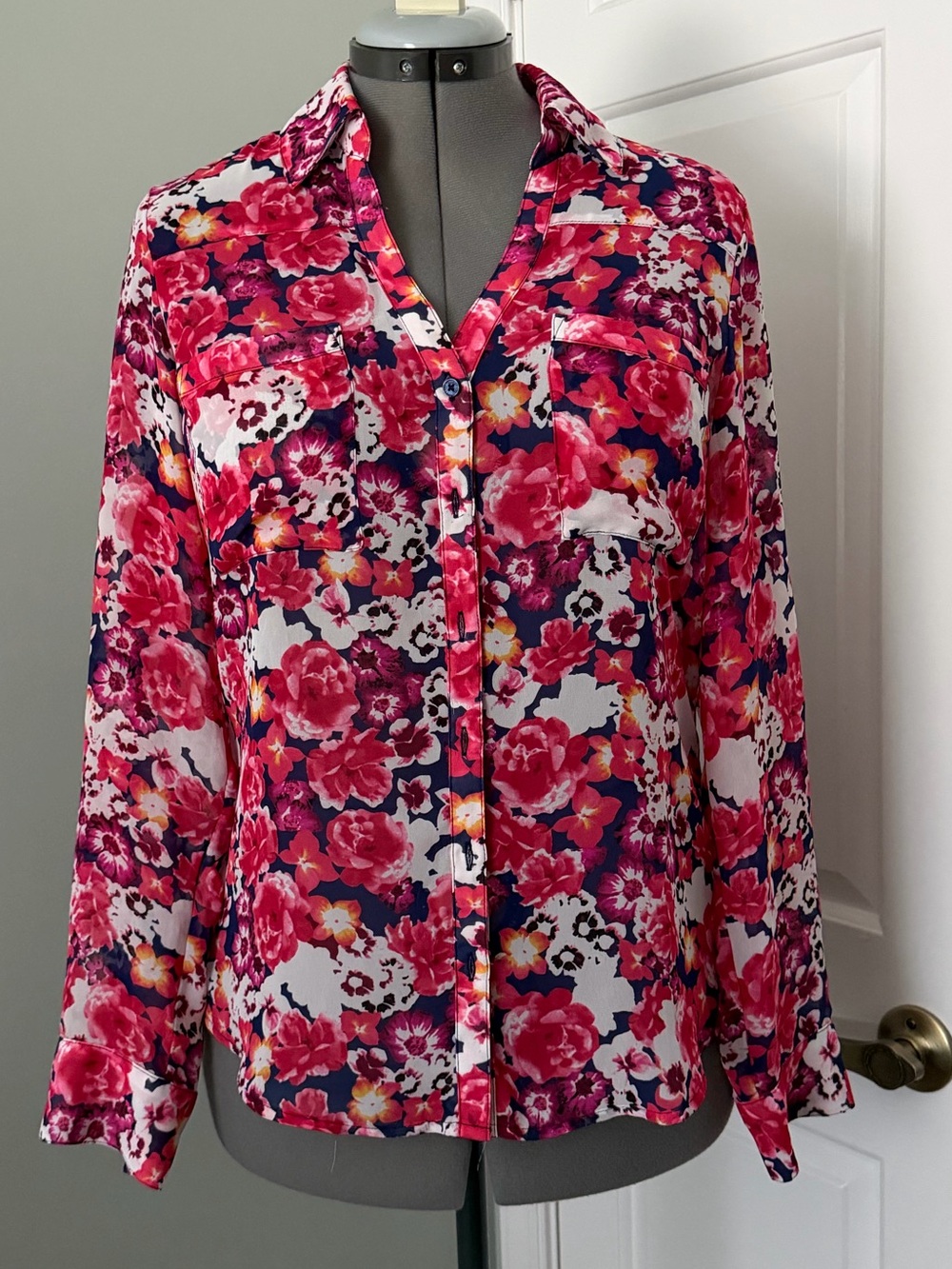 Express Portofino Floral Button-Front Blouse - Pink Multi M